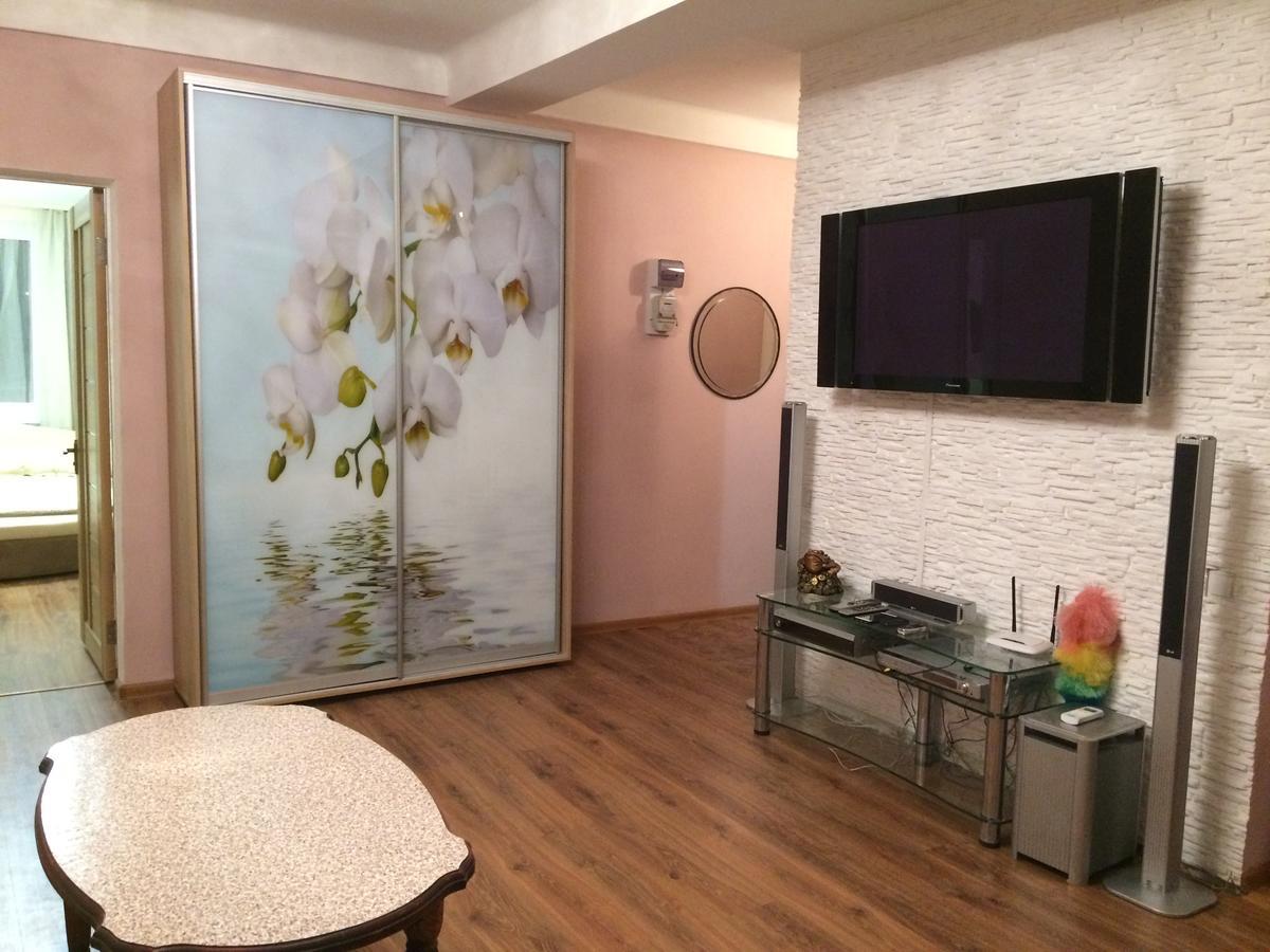 Apartments Печерск เคียฟ ภายนอก รูปภาพ